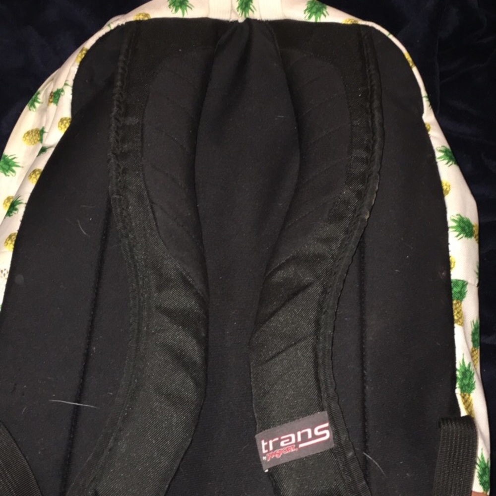 backpack - Picture 2 of 2